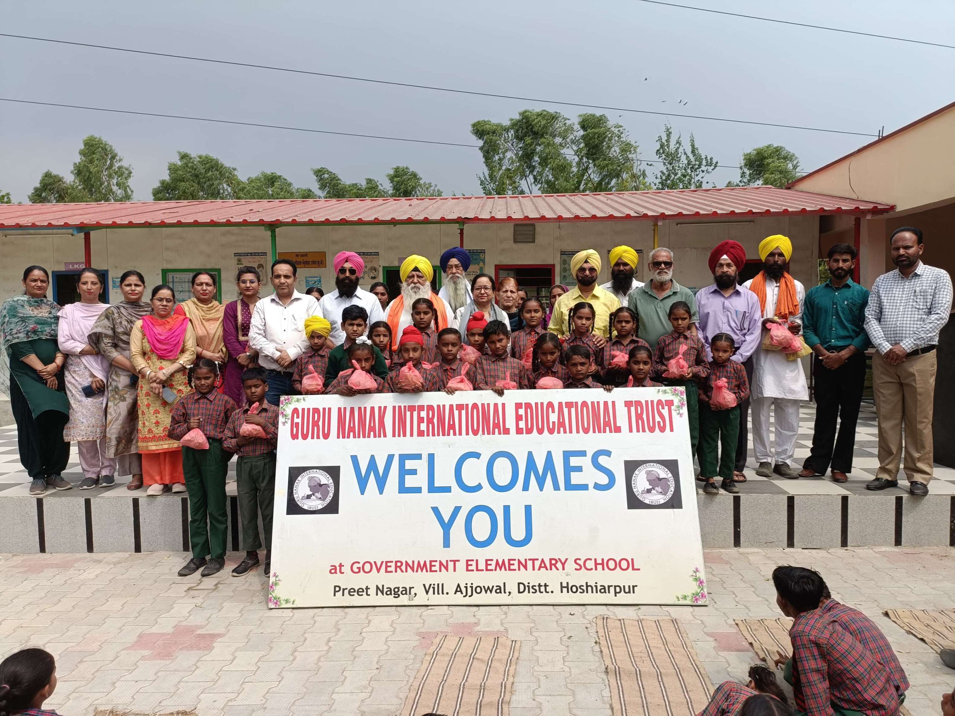 Guru Nanak International Education Trust's unique initiative, celebrated Vaisakhi festival with students of Government Elementary School of Happiness.